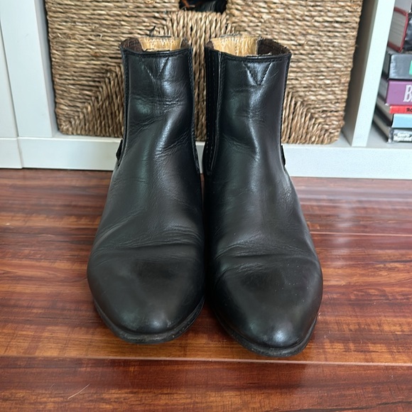 Black Leather Chelsea Boots Original Michel Made in Mexico Women’s Size 8.5 - Picture 2 of 11